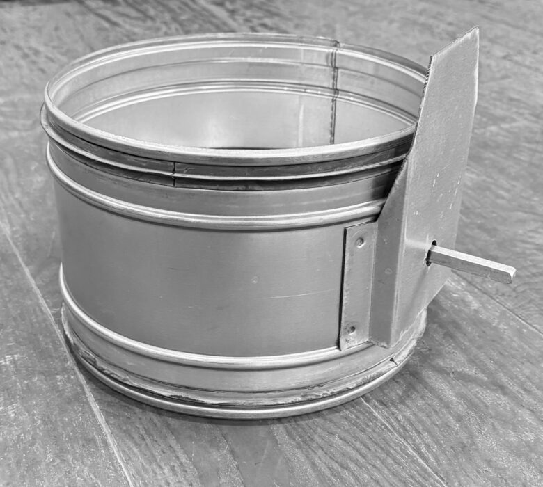 Regulējošais vārsts ar platformu piedziņai