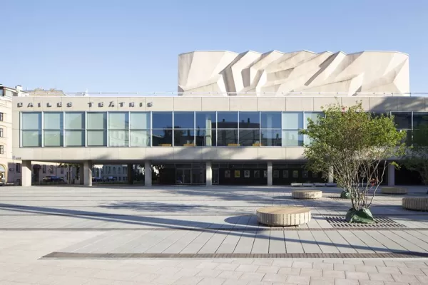 Dailes teātris, Brīvības iela 75, Rīga, 2025